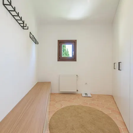 Mirador - Managed By Almarina